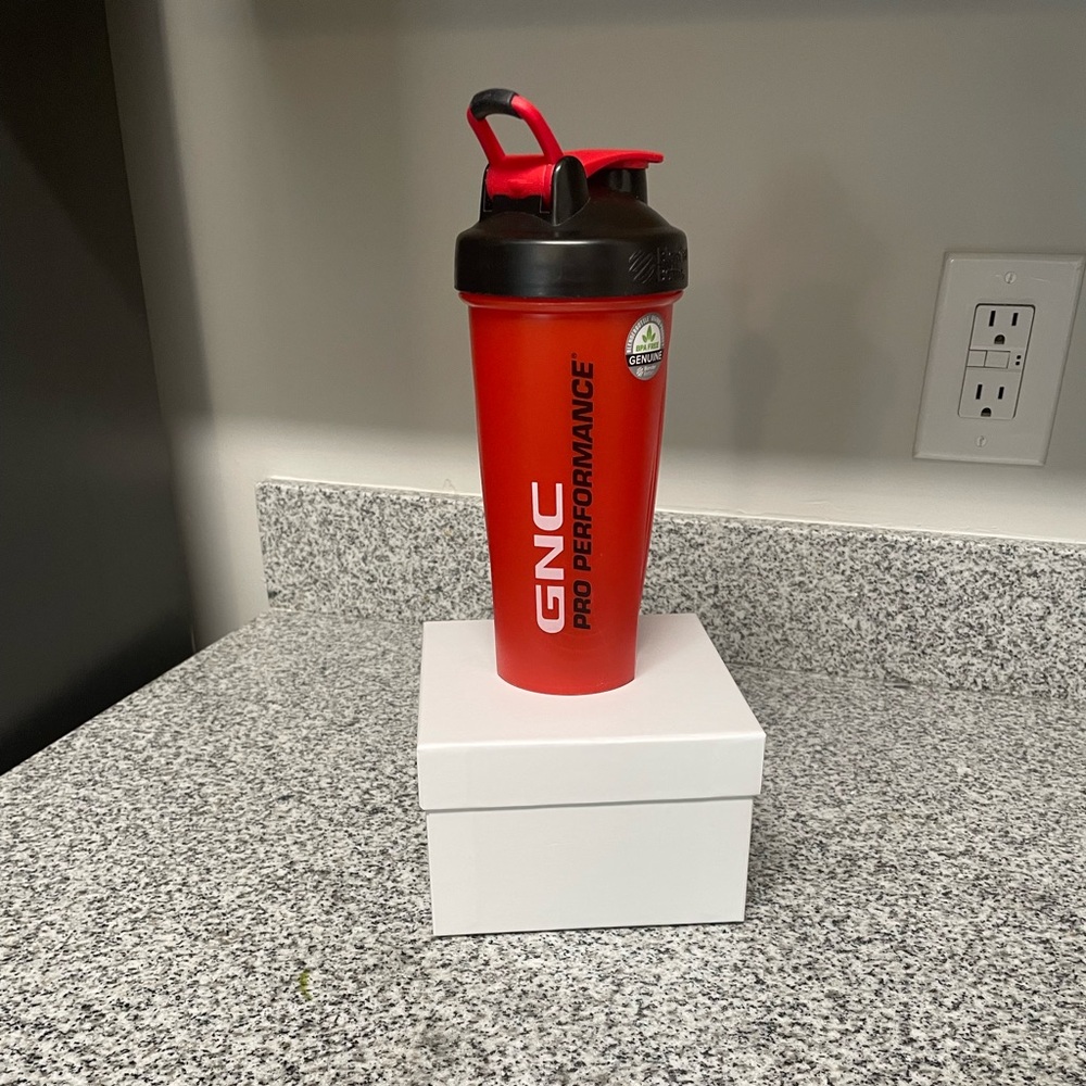 GMC Pro Performance Blender Bottle Classic with Loop 28 OZ